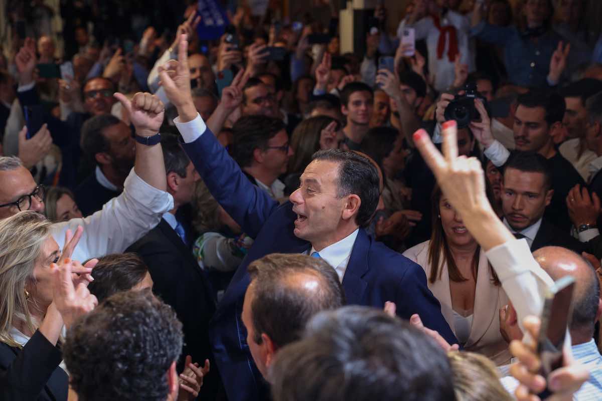 https://static.open.online/wp-content/uploads/2025/05/elezioni-portogallo.jpg