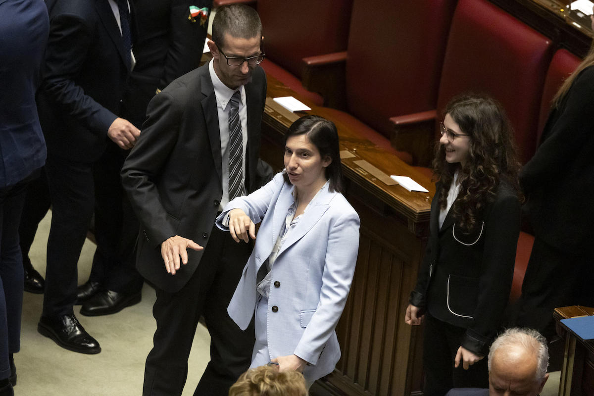 https://static.open.online/wp-content/uploads/2025/05/elly-schlein-sanita.jpg
