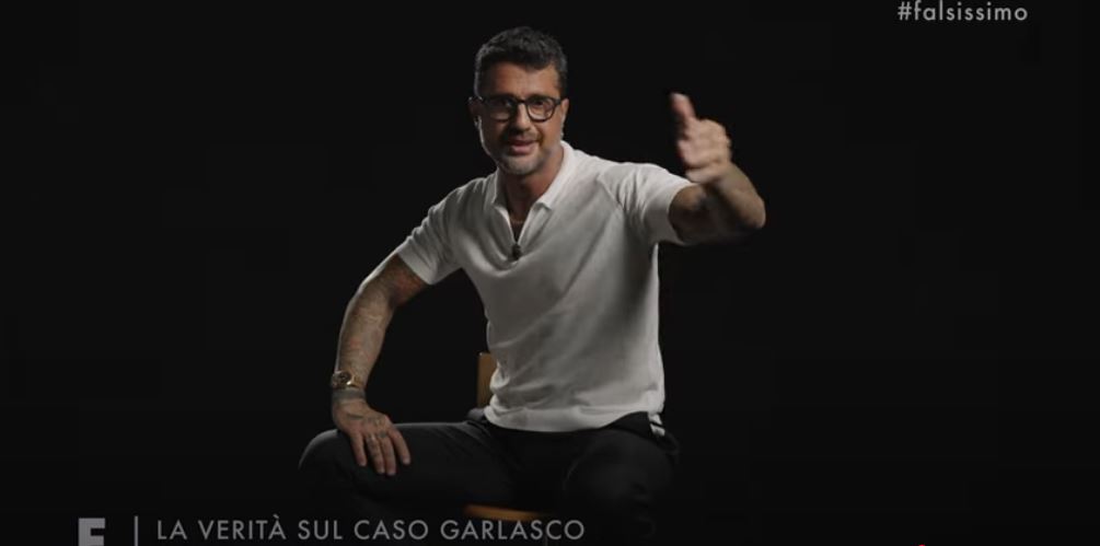 Fabrizio Corona e la sua verità sul caso Chiara Poggi: «A Garlasco in quella villa sulla scena del crimine c’erano quattro persone» – Il video Fabrizio Corona e la sua verità sul caso Chiara Poggi: «A Garlasco in quella villa sulla scena del crimine c’erano quattro persone» – Il video