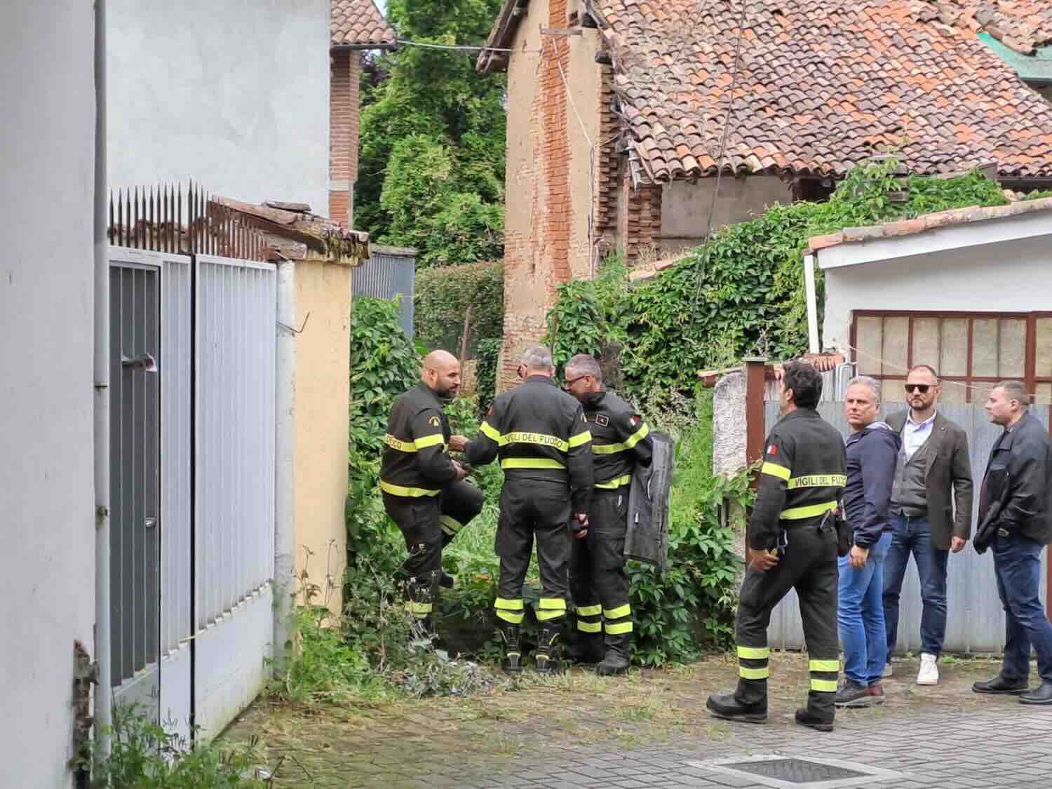 Garlasco, nel canale prosciugato trovati alcuni oggetti: «Compatibili con l’arma del delitto». Cosa succede ora Garlasco, nel canale prosciugato trovati alcuni oggetti: «Compatibili con l’arma del delitto». Cosa succede ora