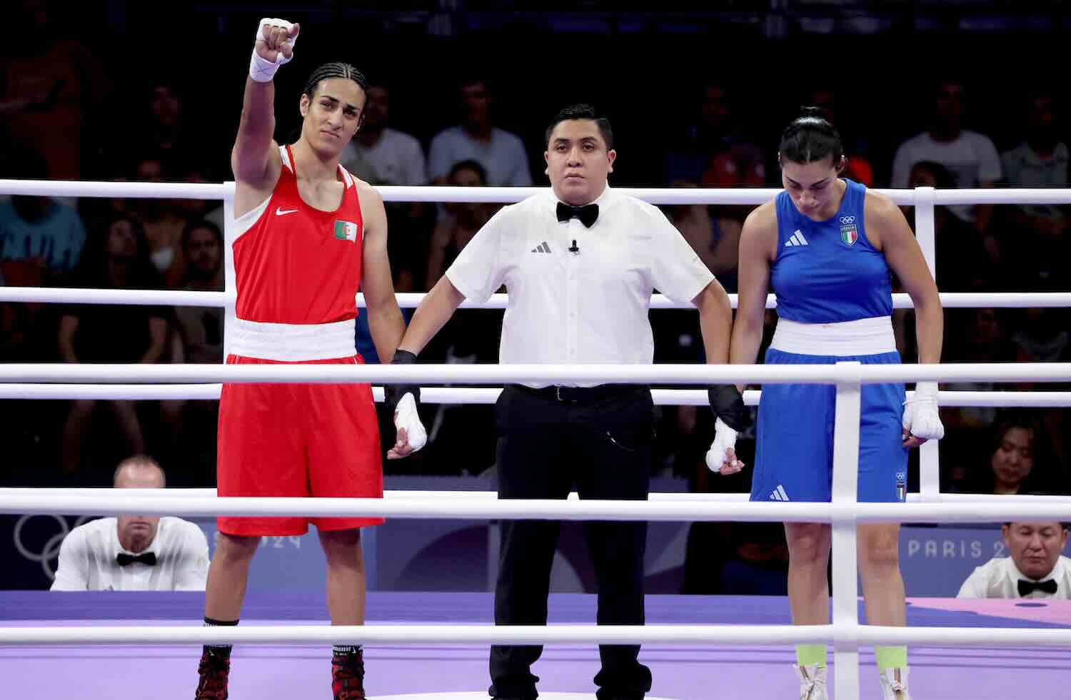 Imane Khelif fuori dai tornei senza test di genere, la stretta della World Boxing «per la sicurezza degli atleti» dopo il caso con Angela Carini Imane Khelif fuori dai tornei senza test di genere, la stretta della World Boxing «per la sicurezza degli atleti» dopo il caso con Angela Carini