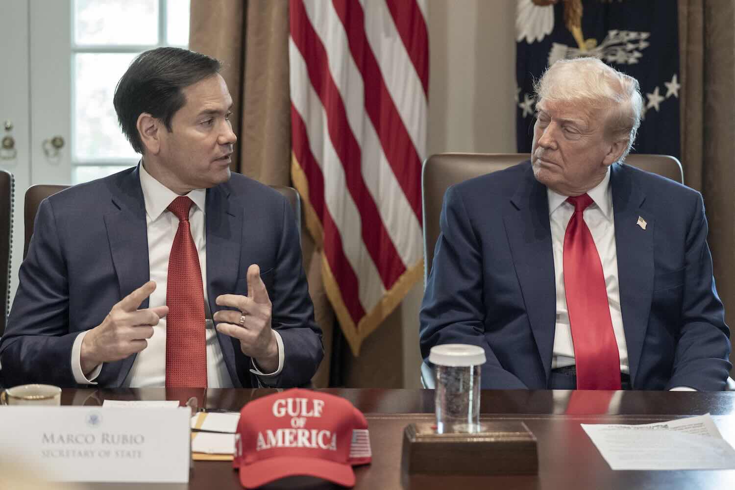 lo stop di donald trump ai nuovi visti per studenti stranieri verso l analisi dei profili social per chi vuole studiare negli usa da Open.online lo stop di donald trump ai nuovi visti per studenti stranieri verso l analisi dei profili social per chi vuole studiare negli usa