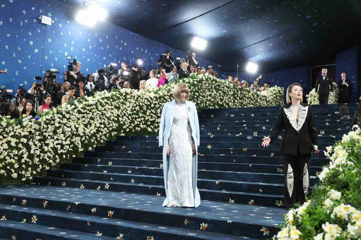https://static.open.online/wp-content/uploads/2025/05/met-gala-anna-wintour.jpeg