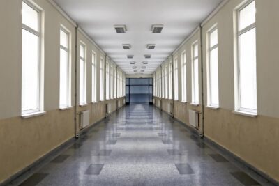 molestie studentesse civitavecchia insegnante arrestato