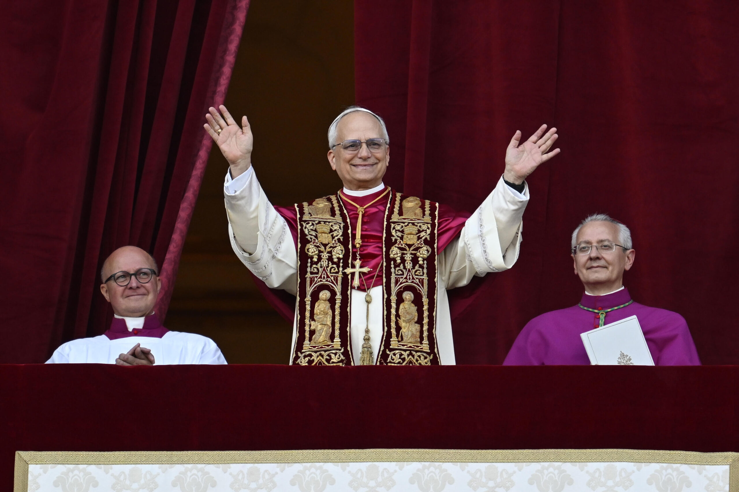 https://static.open.online/wp-content/uploads/2025/05/papa-scaled.jpg