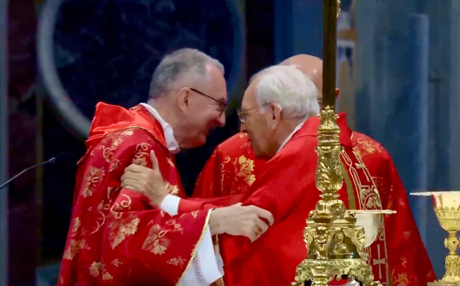https://static.open.online/wp-content/uploads/2025/05/parolin-cardinale-re.jpeg
