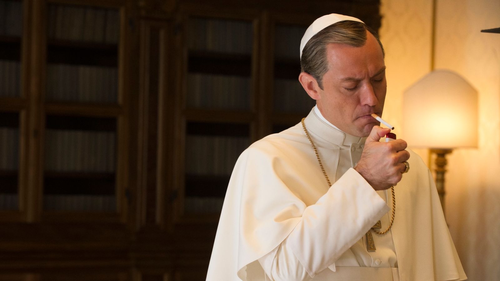Alberto Melloni e la consulenza per The Young Pope: «Così l’elezione di papa Francesco fece saltare i piani di Paolo Sorrentino» Alberto Melloni e la consulenza per The Young Pope: «Così l’elezione di papa Francesco fece saltare i piani di Paolo Sorrentino»
