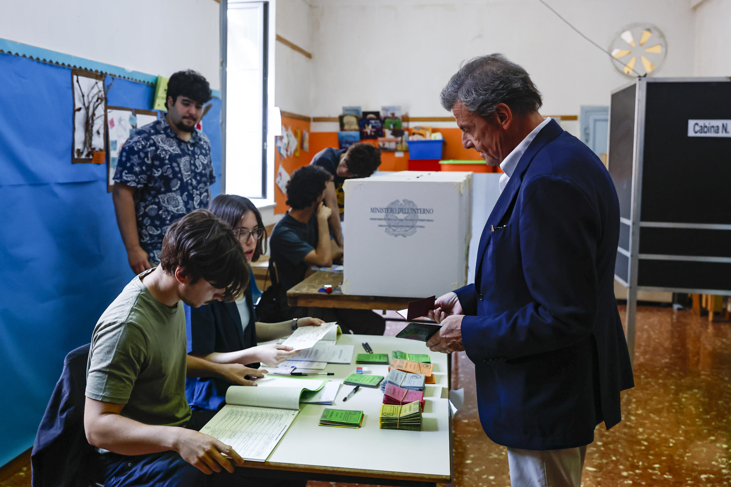 carlo-calenda-referendum