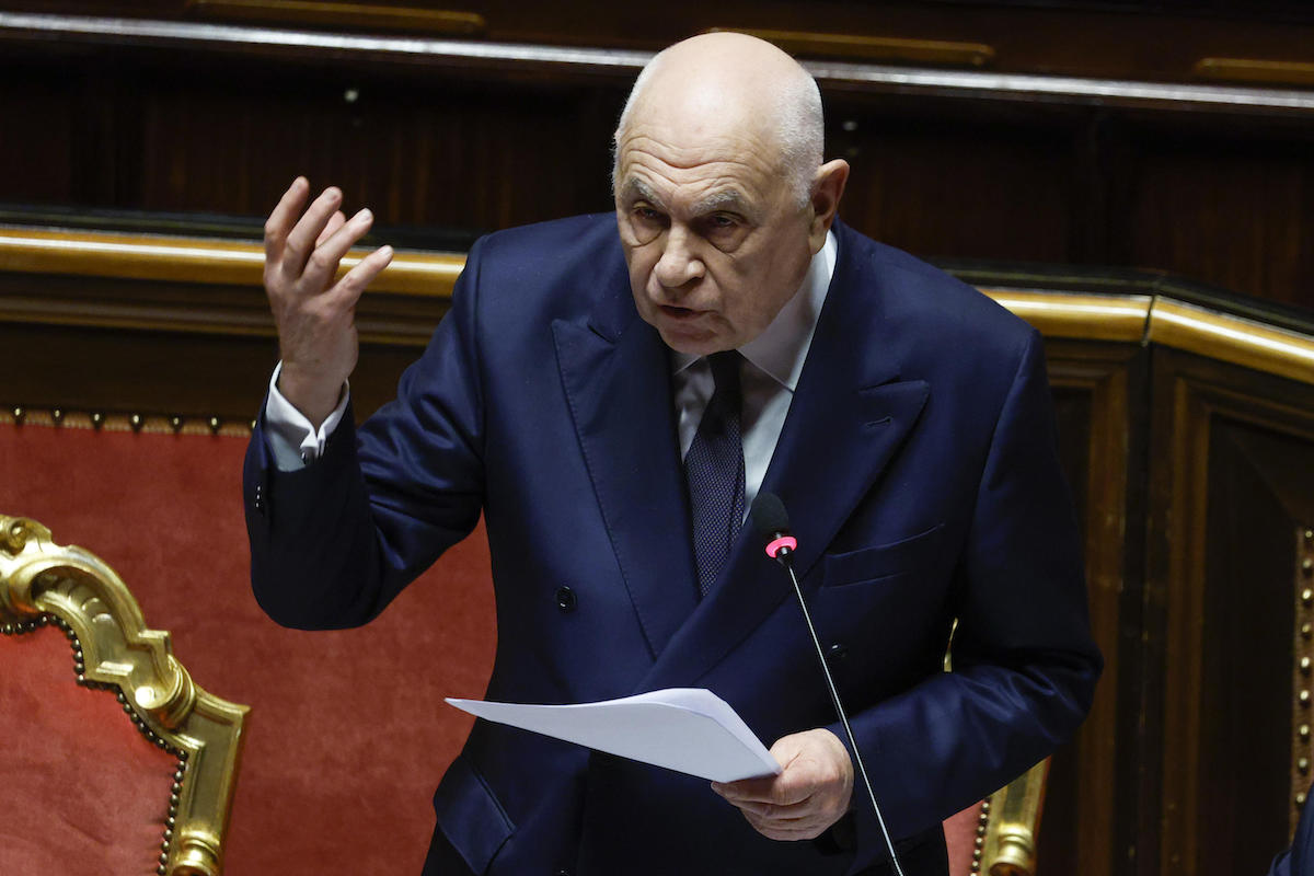 carlo nordio camera sicurezza poliziotti