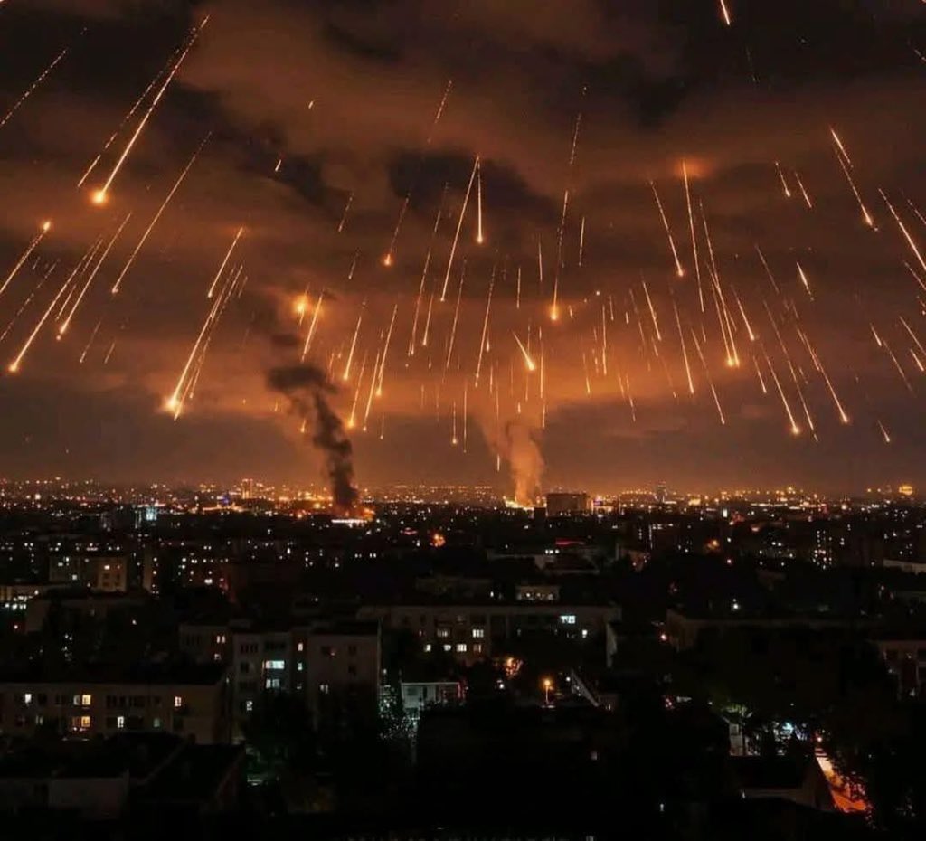 https://static.open.online/wp-content/uploads/2025/06/israele-iran-guerra-trump-negoziati.jpeg