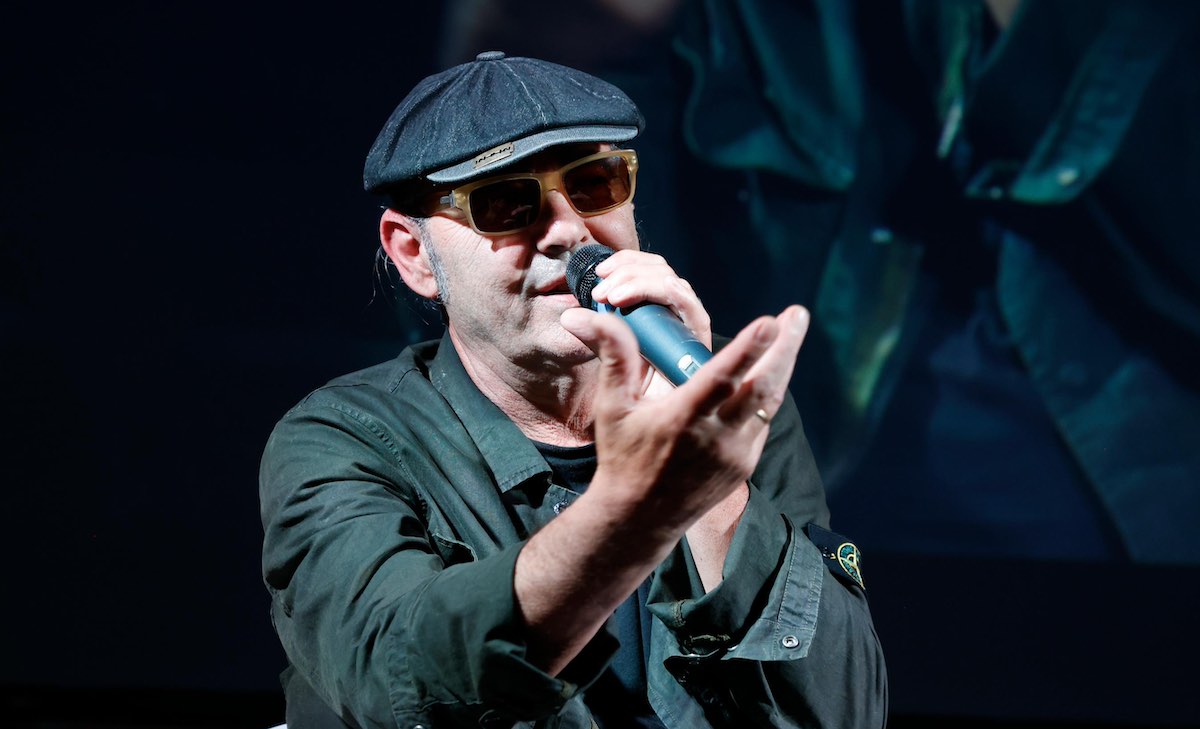https://static.open.online/wp-content/uploads/2025/06/luca-carboni-fede-musica-bologna-lucio-dalla.jpg