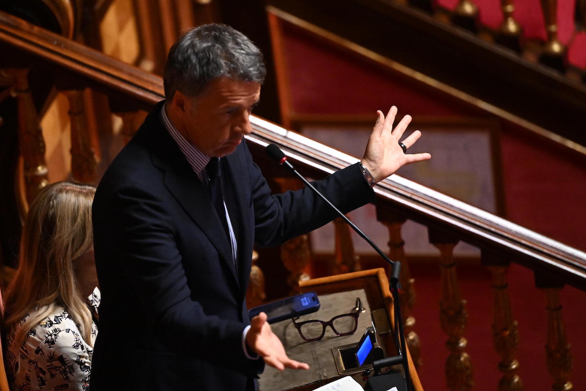 https://static.open.online/wp-content/uploads/2025/06/matteo-renzi-ue-senato-1.jpg