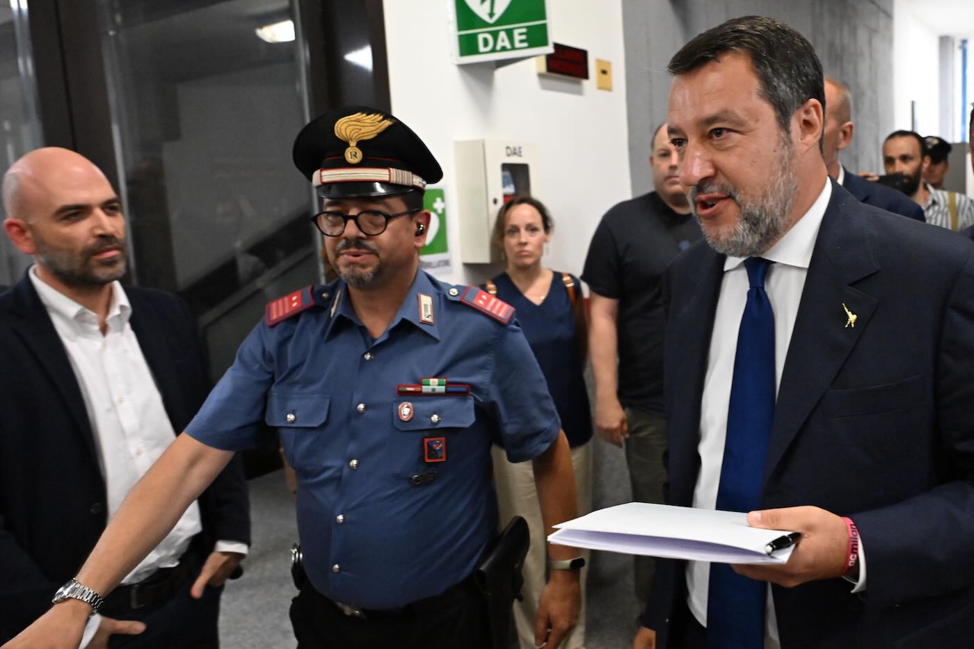 https://static.open.online/wp-content/uploads/2025/06/saviano-salvini-querela-diffamazione.jpeg