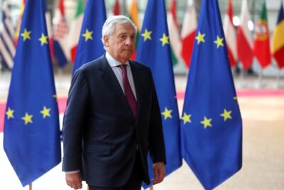 Tajani bandiera europea