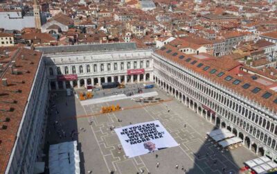 venezia san marco bezos matrimonio protesta