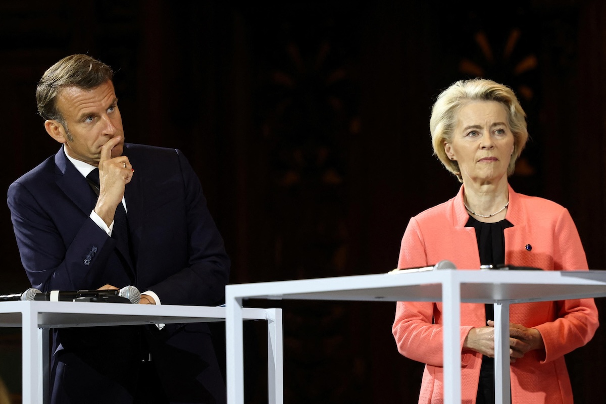 https://static.open.online/wp-content/uploads/2025/07/Macron-von-der-Leyen.jpg