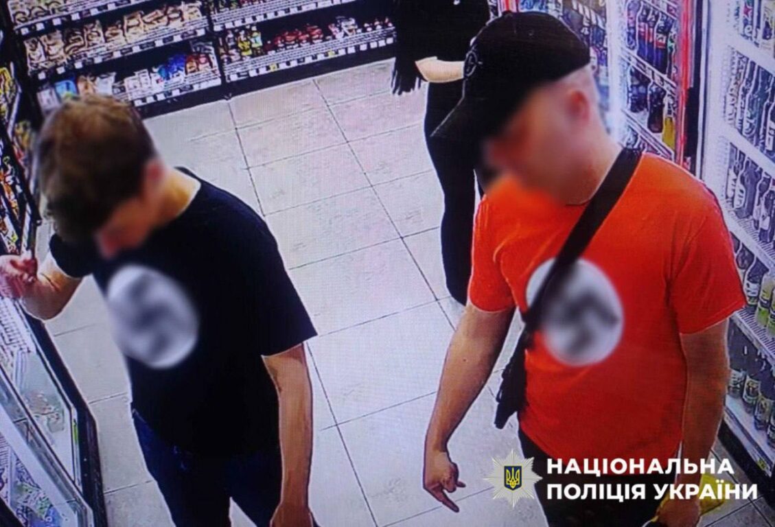 stranieri kiev pechersk arrestati simbolo nazista