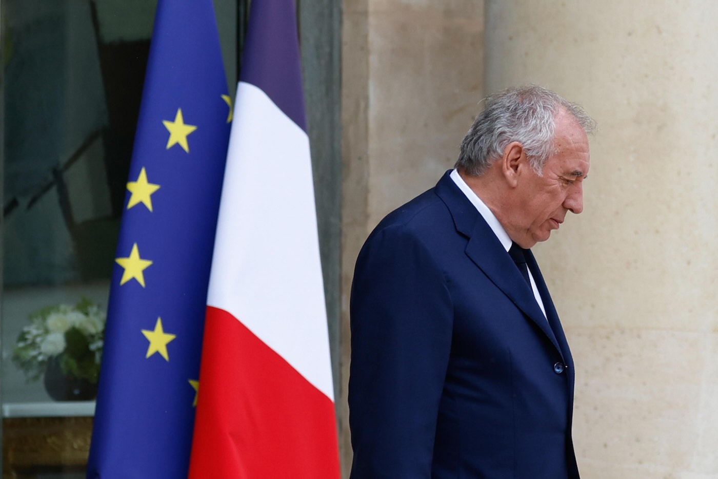 premier bayrou francia abolizione giorni festivi