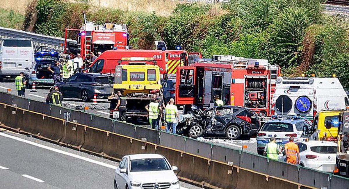 contromano in autostrda
