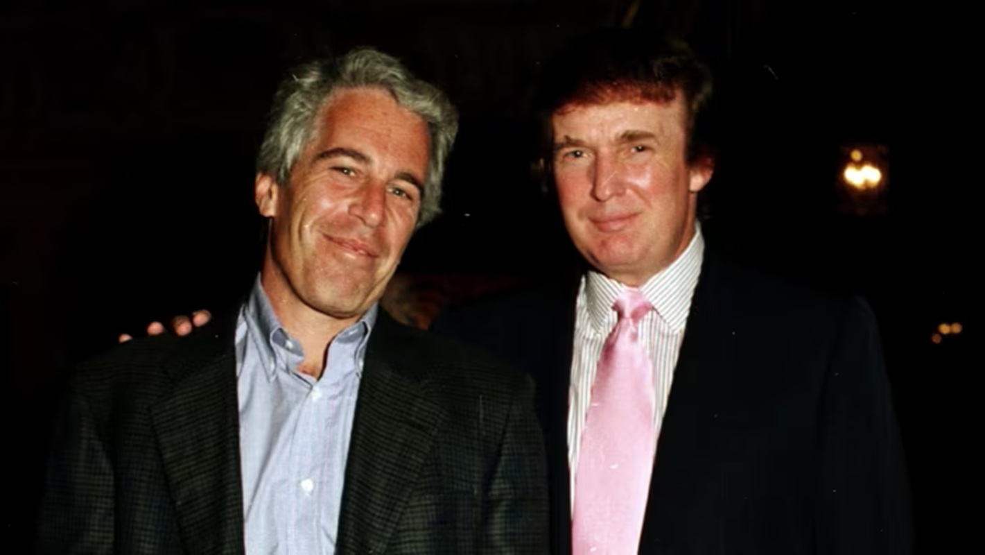 donald trump jeffrey epstein complotto file