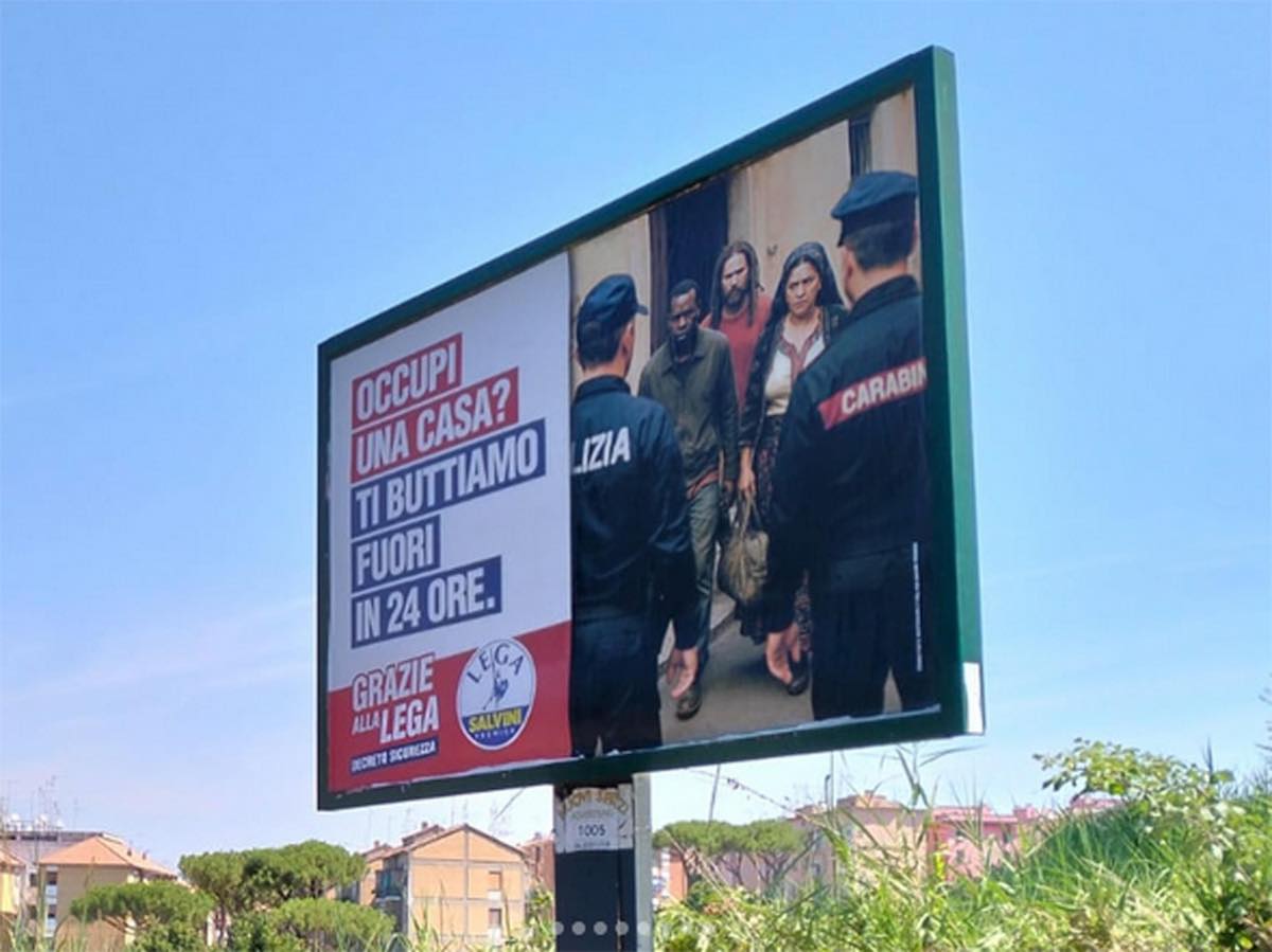 https://static.open.online/wp-content/uploads/2025/07/manifesti-lega.jpg