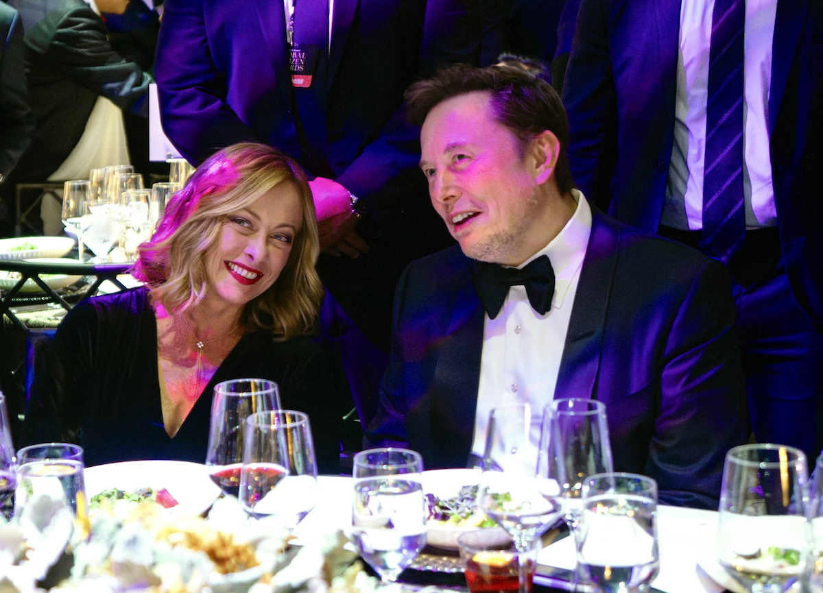 https://static.open.online/wp-content/uploads/2025/07/musk-meloni.png