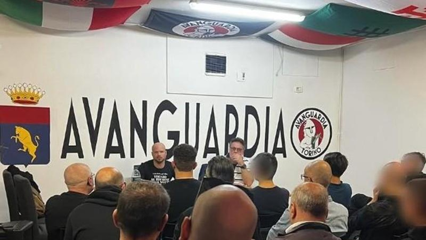 neonazisti torino proprietario locale comunista
