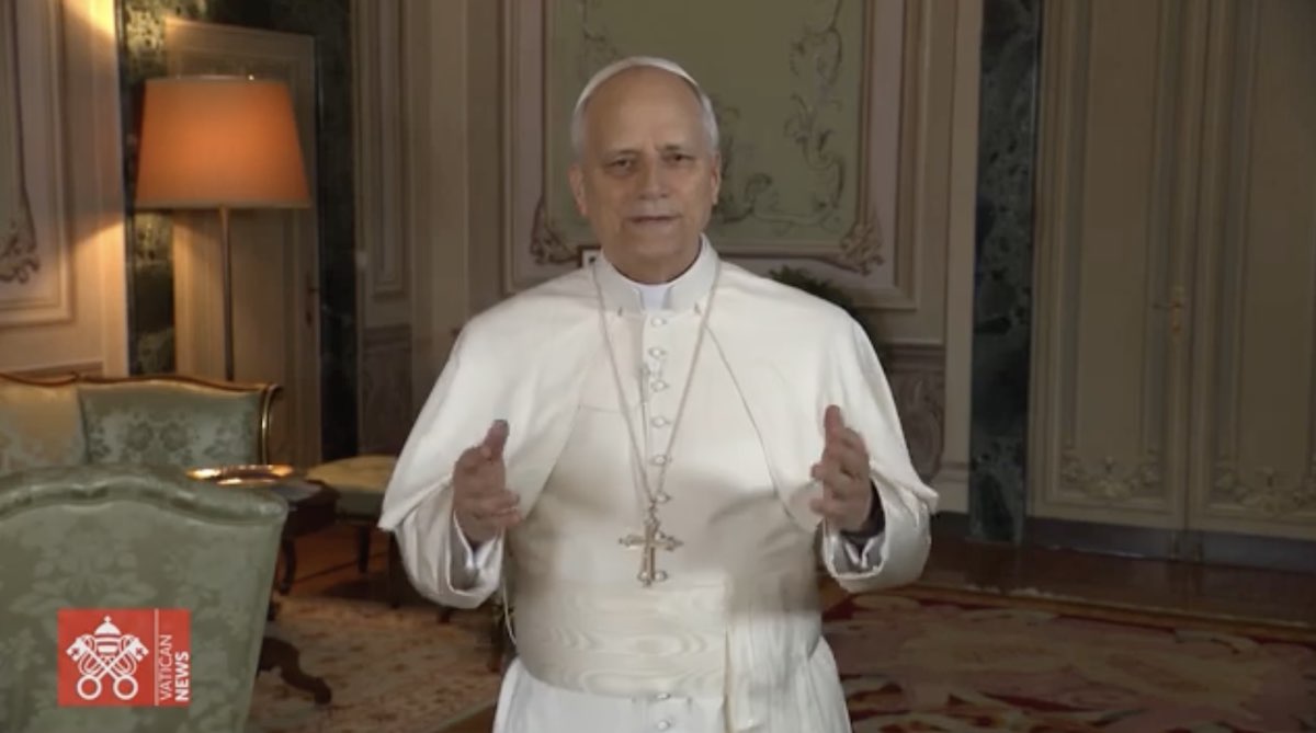 https://static.open.online/wp-content/uploads/2025/07/papa-leo.jpg