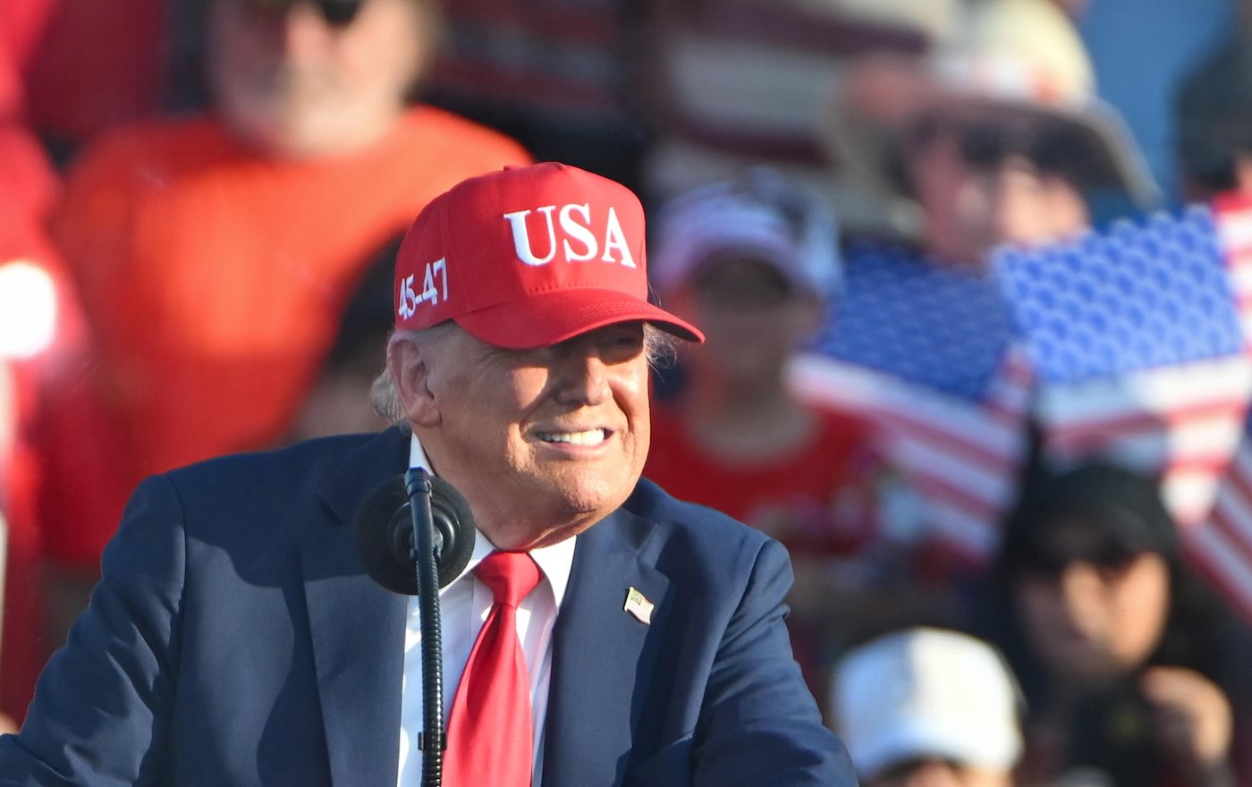 Trump Pronto A Rinviare I Dazi Al 1 Agosto Le Prime Lettere Dalla 
