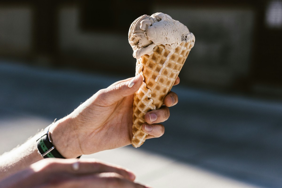 cono gelato gelataio aggredito ferrara