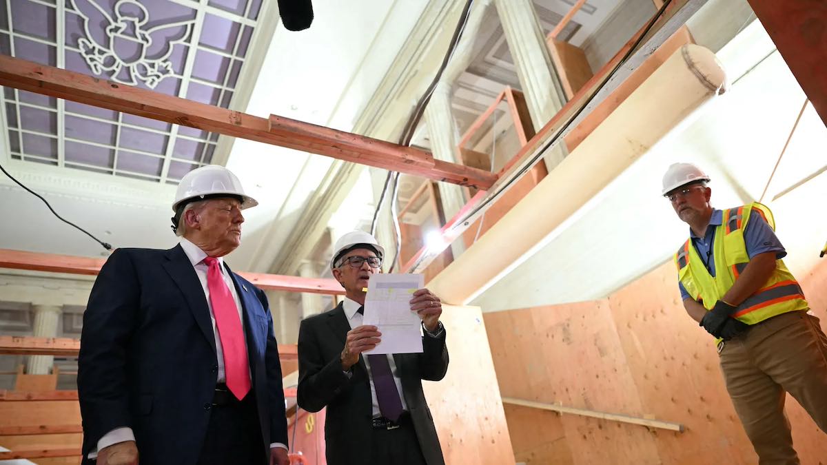 https://static.open.online/wp-content/uploads/2025/08/donald-trump-biden-occupazione.jpg