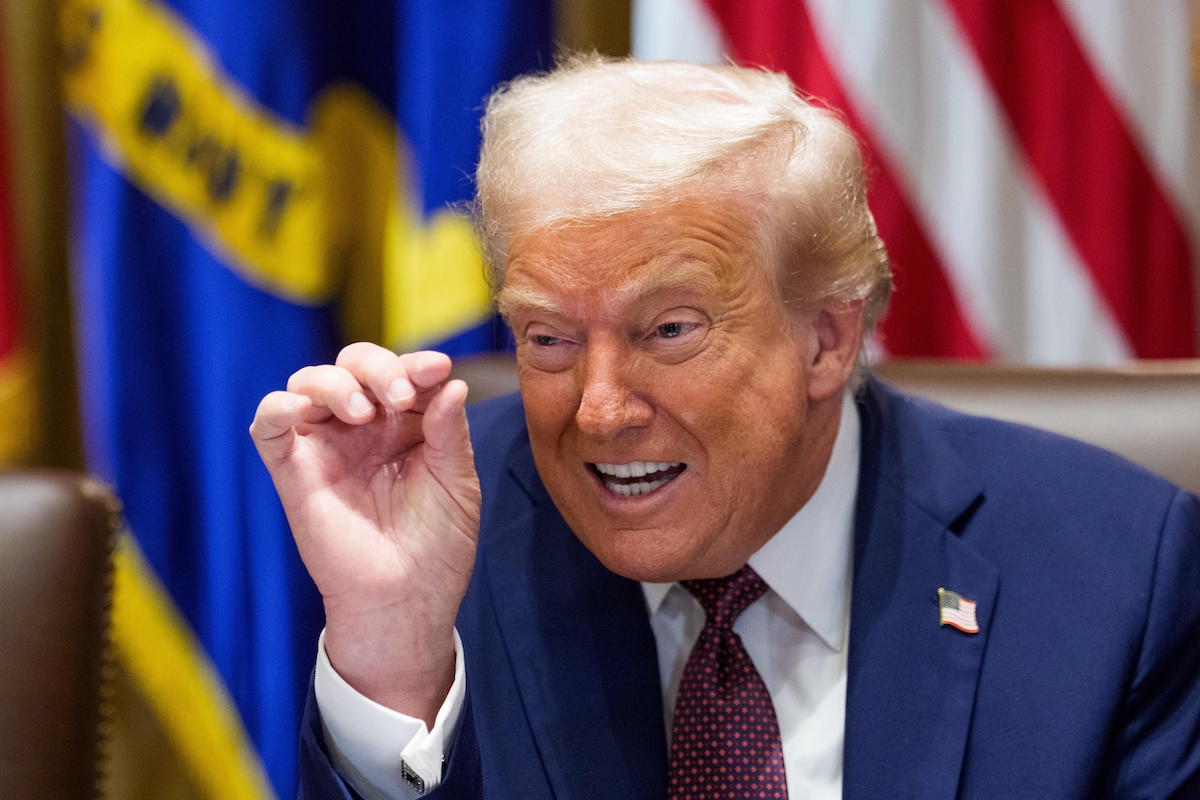 https://static.open.online/wp-content/uploads/2025/08/donald-trump-rose-garden.jpg