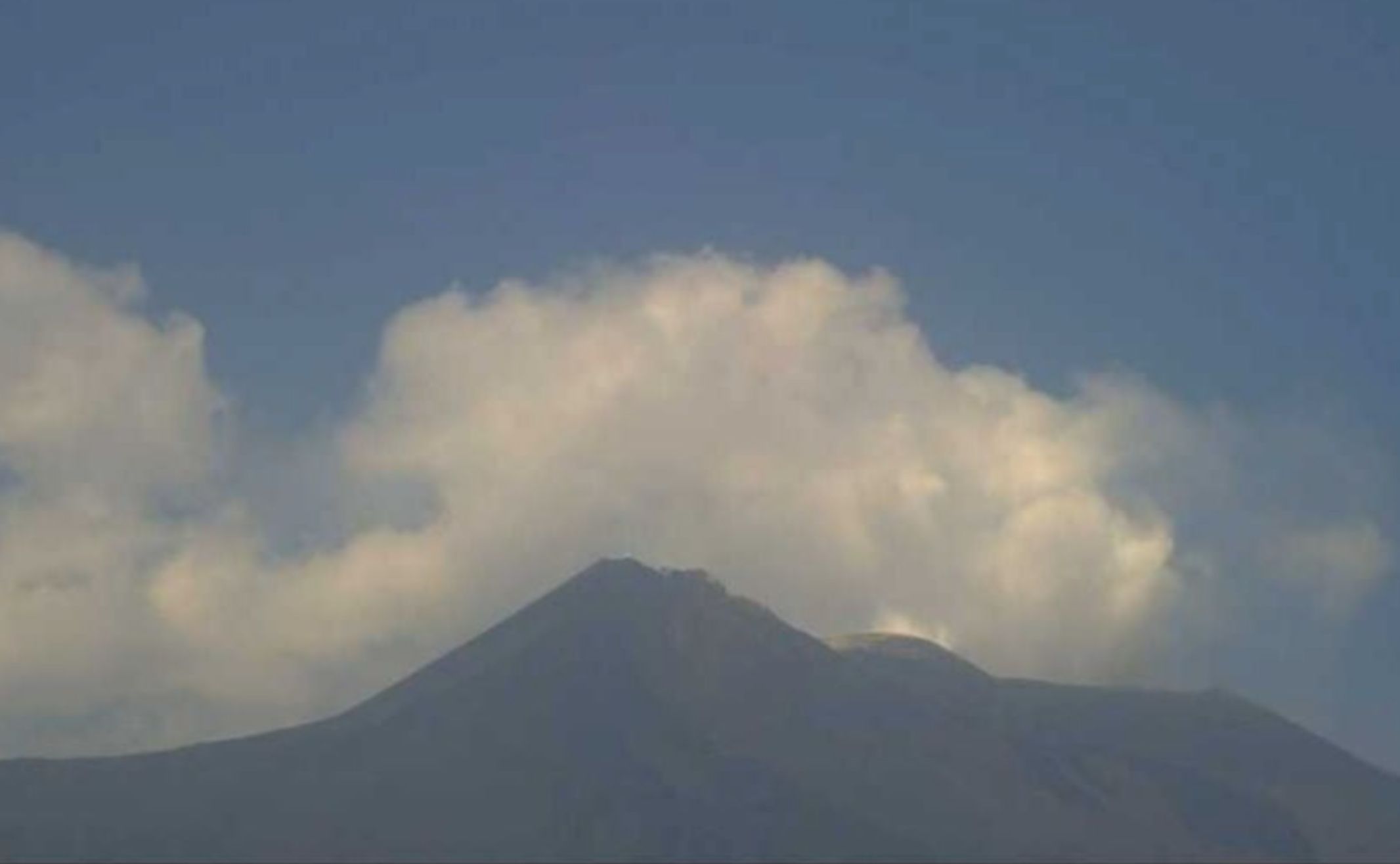 https://static.open.online/wp-content/uploads/2025/08/etna.jpg
