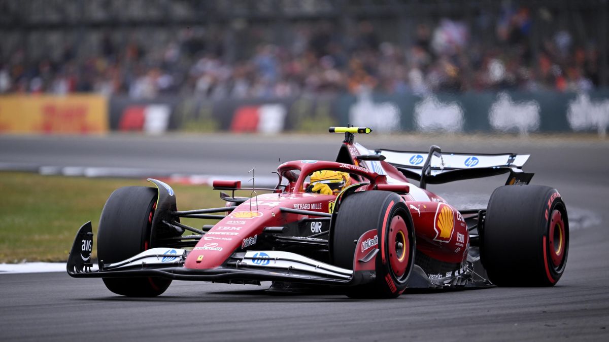 Lewis Hamilton Ferrari formula 1