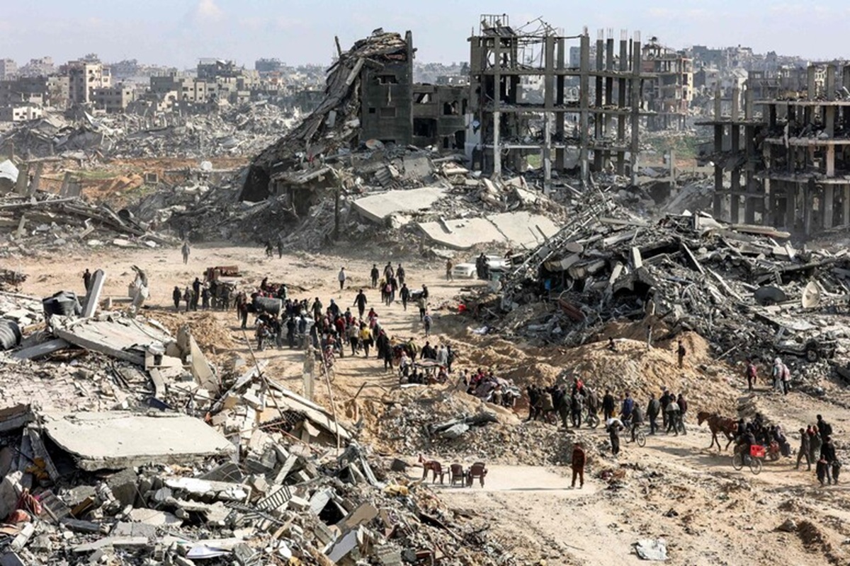 https://static.open.online/wp-content/uploads/2025/08/gaza-distruzione-aiuti.jpg