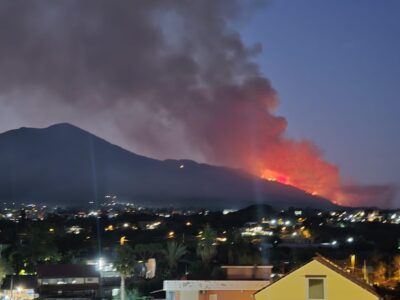 Incendio Vesuvio 2025