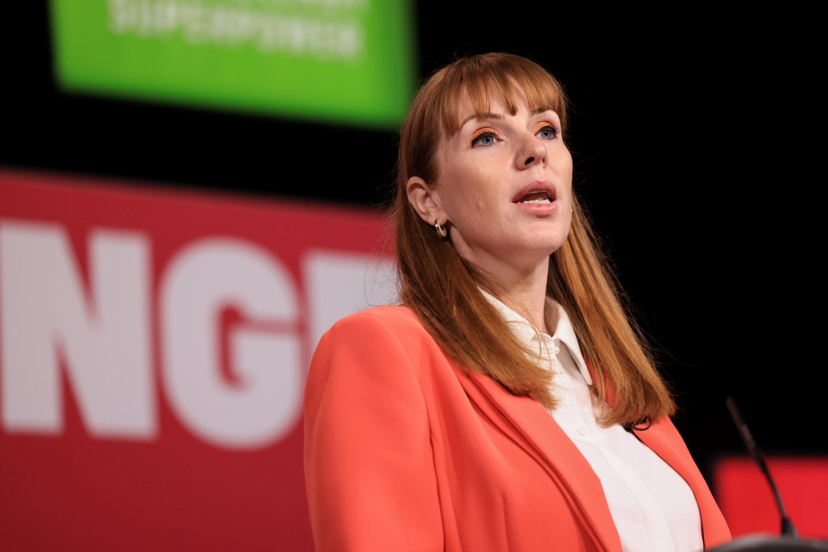 angela rayner dimissioni scandalo starmer