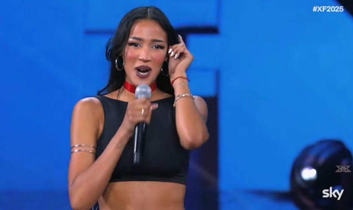 https://static.open.online/wp-content/uploads/2025/09/la-cura-per-me-giorgia-stonata-xfactor-vicky.jpg