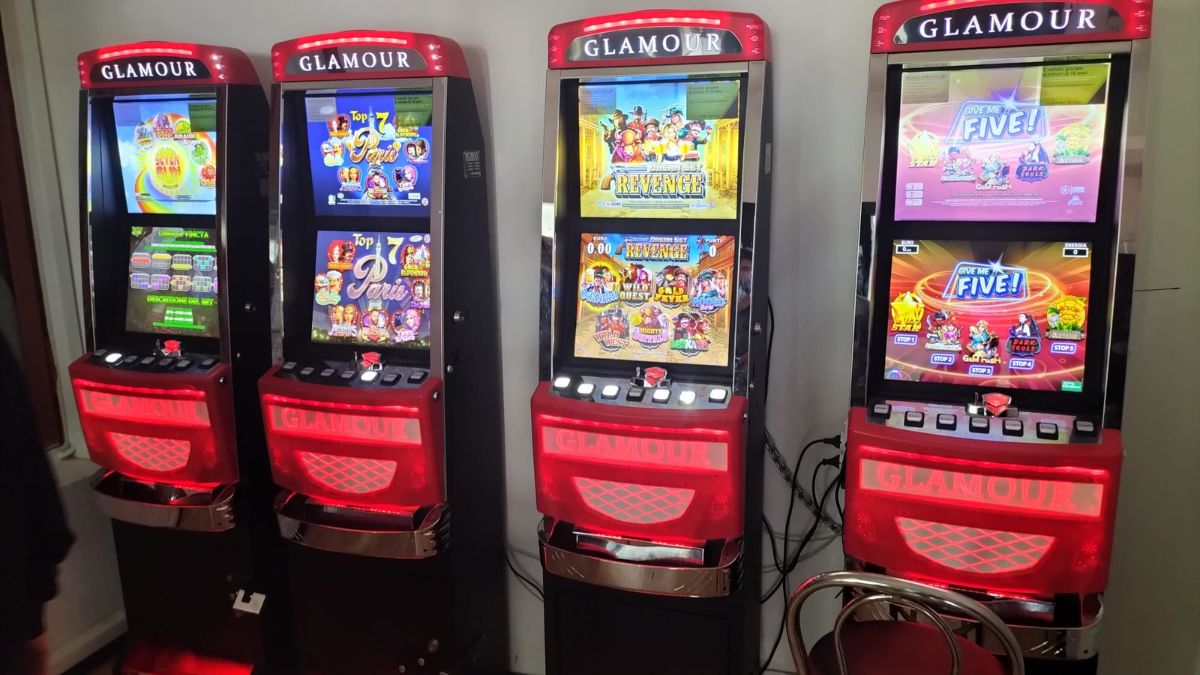 https://static.open.online/wp-content/uploads/2025/09/slot-machine-.jpg