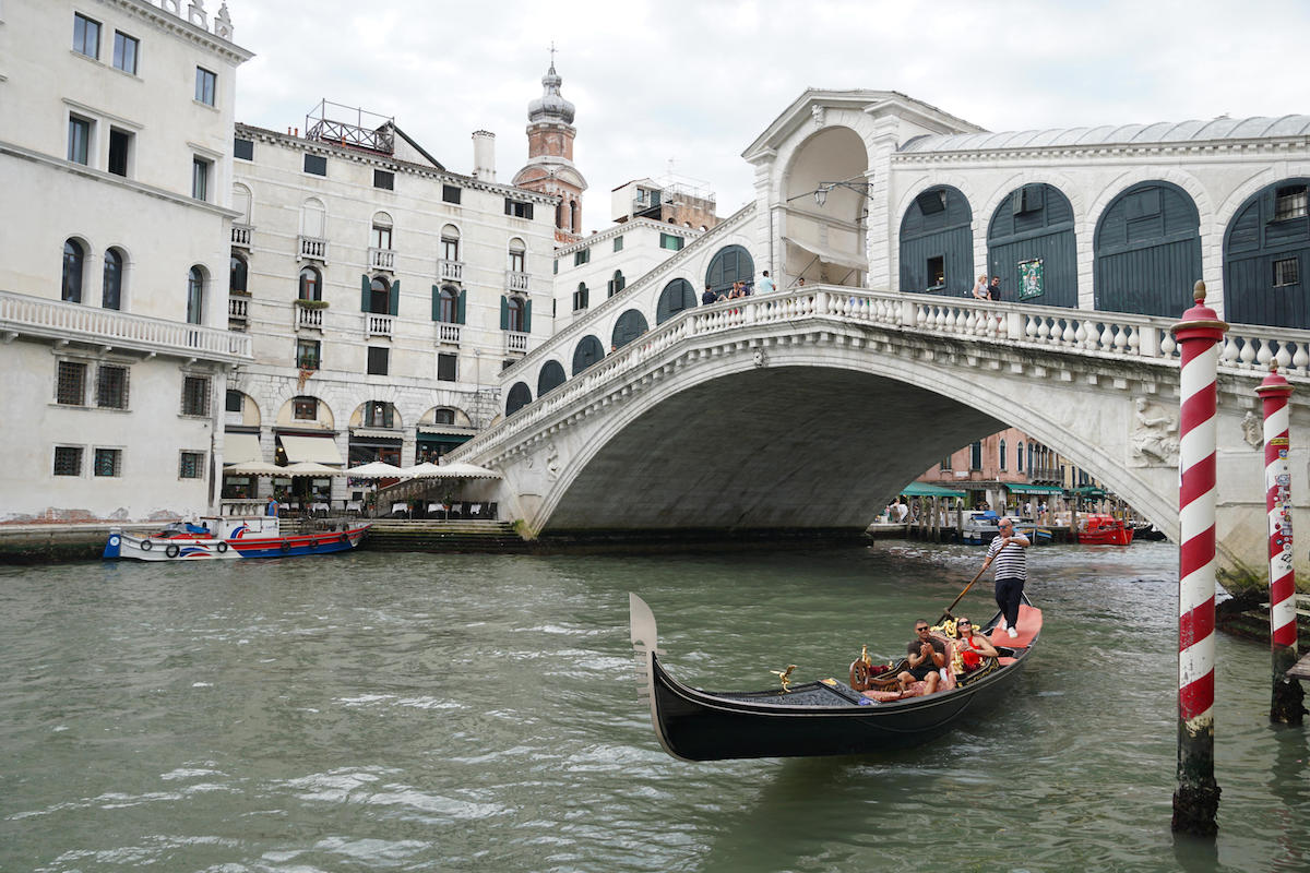 venezia turisti ebrei aggrediti