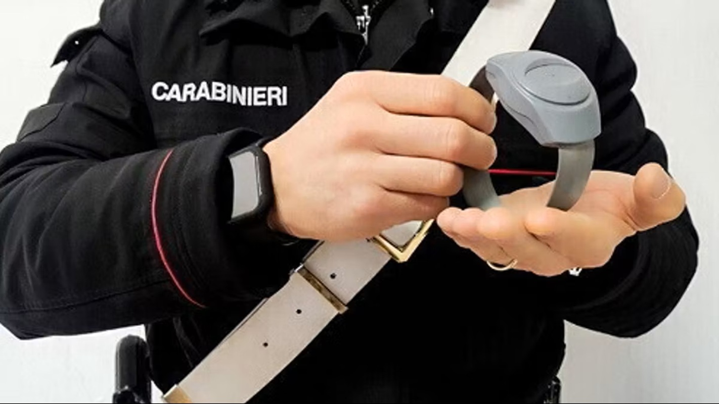 braccialetto elettronico come funziona perche non scatta