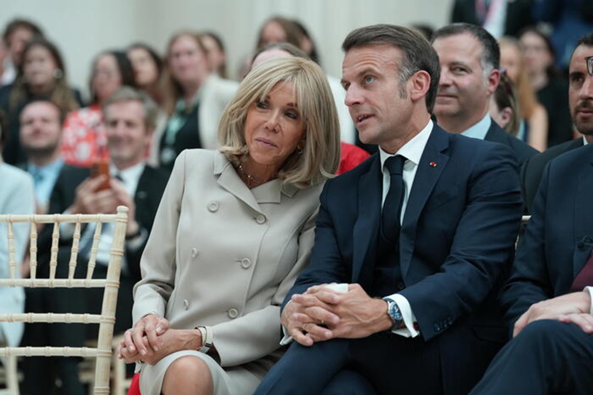 brigitte macron uomo processo parigi