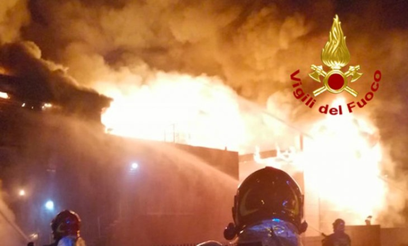 castel d'azzano esplosione carabinieri morti 2