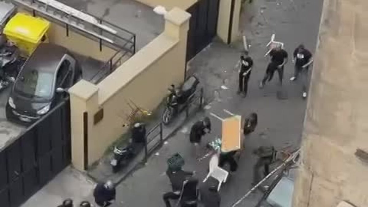 https://static.open.online/wp-content/uploads/2025/10/scontri-ultras-napoli-sporting.jpg