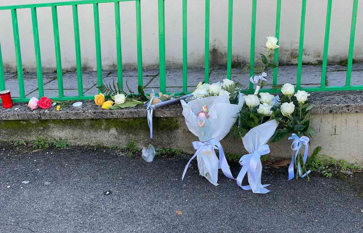arezzo bambino morto asilo indagati