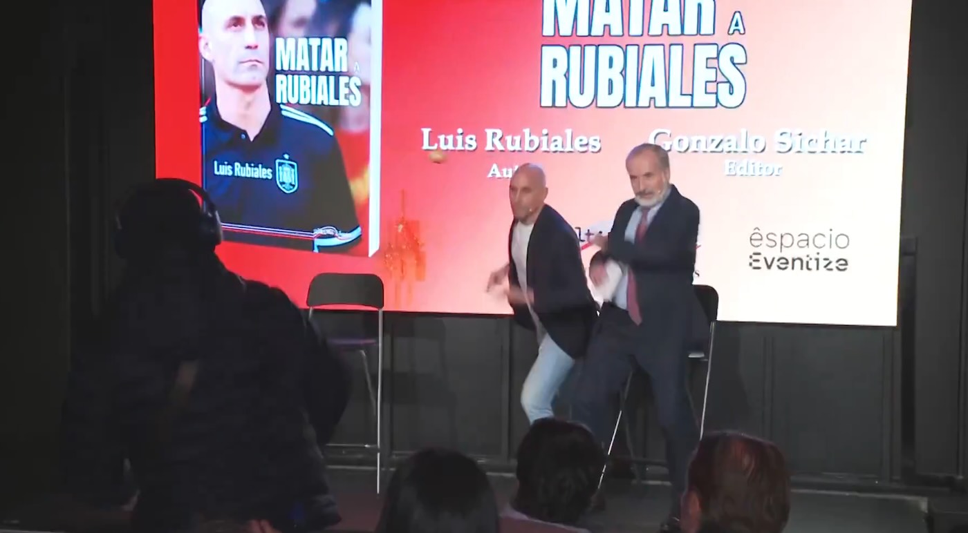 https://static.open.online/wp-content/uploads/2025/11/rubiales-lancio-uova.jpg