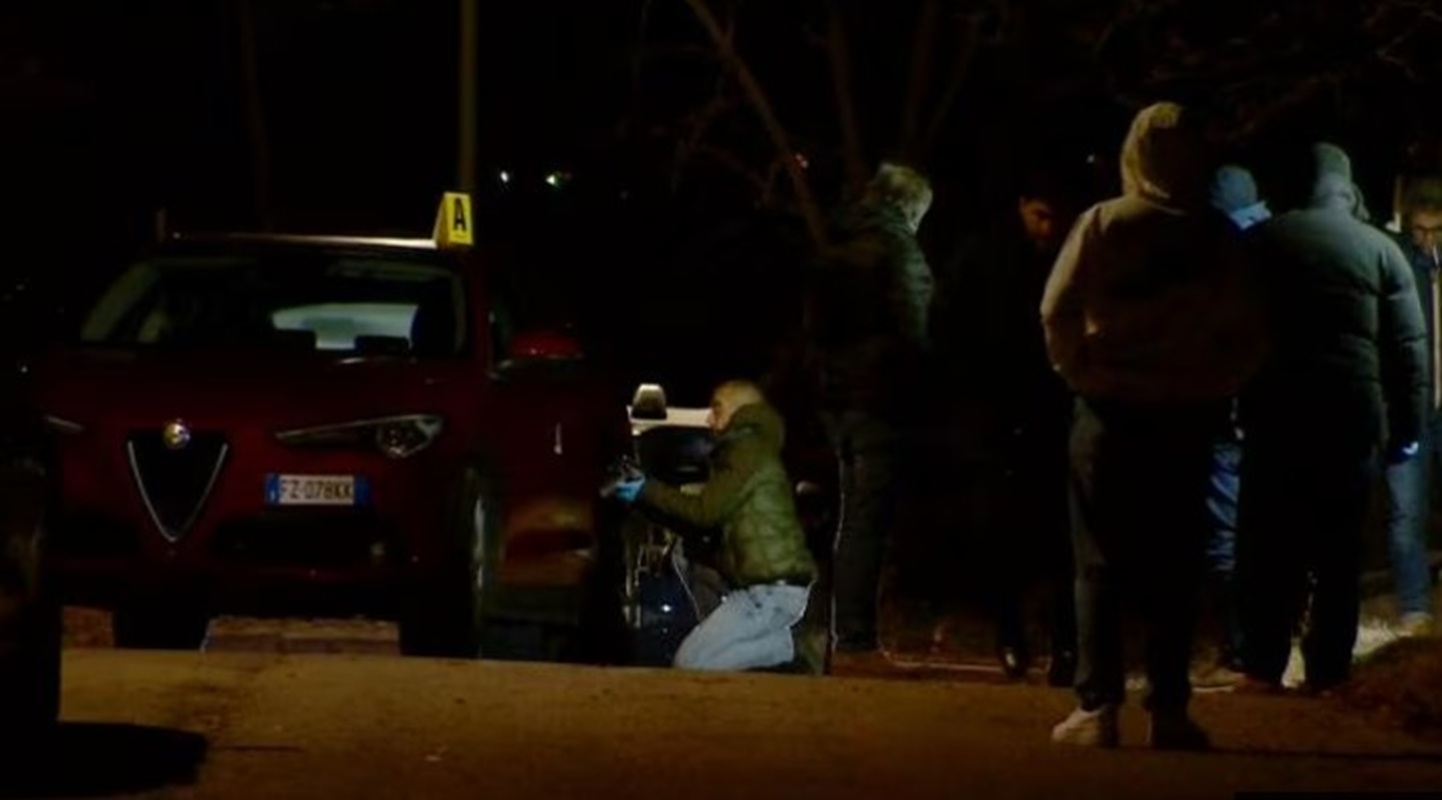 filetto carabiniere spara proprietario casa