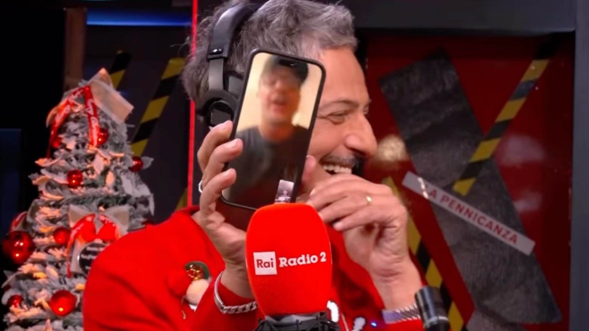 fiorello-videochiama-corona-grande-fratello-vip-soignorini-video