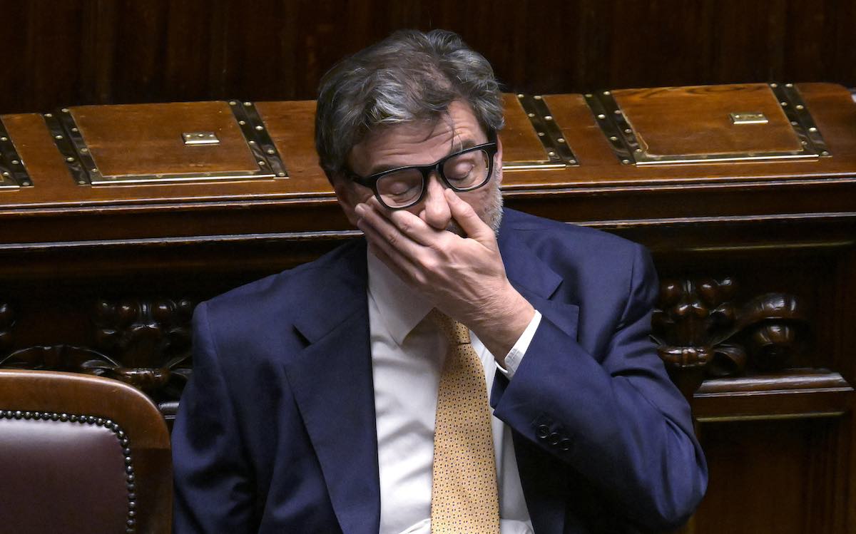 giancarlo giorgetti manovra dimissioni