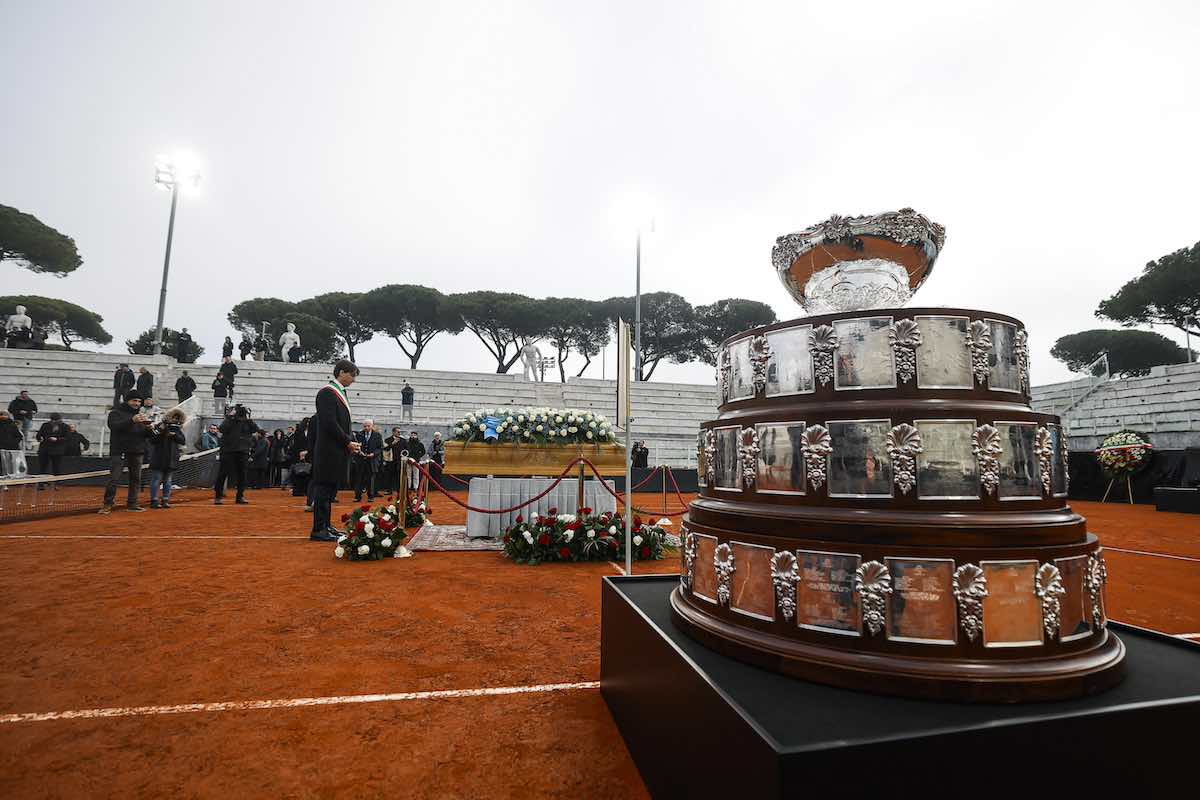 nicola pientrangeli camera ardente